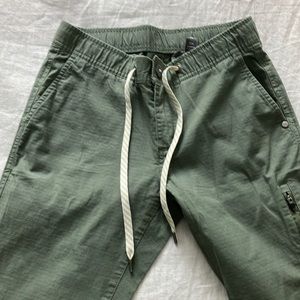 Women’s Vuori Rise and Shine Pants - Like New!
